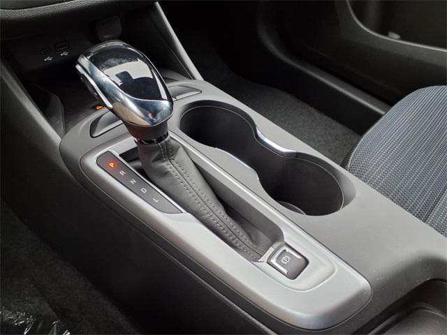new 2025 Buick Envista car, priced at $25,251