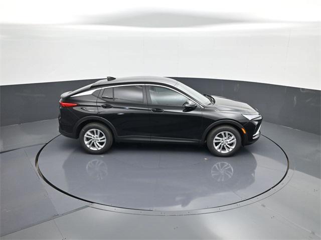 new 2025 Buick Envista car, priced at $26,858
