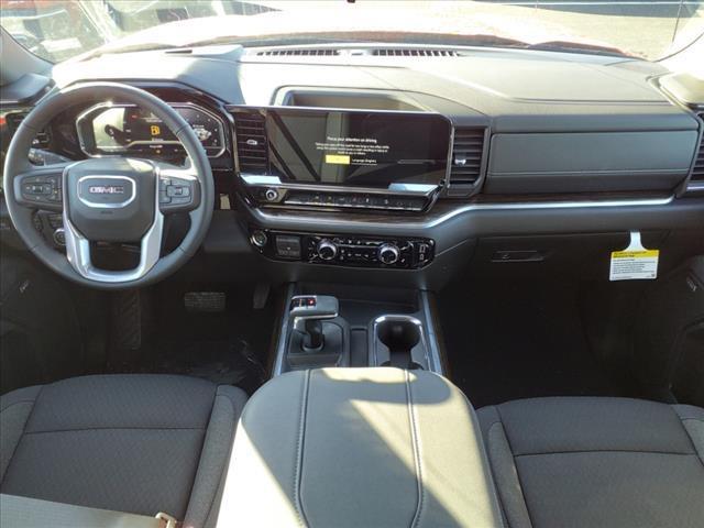 new 2025 GMC Sierra 1500 car, priced at $52,372
