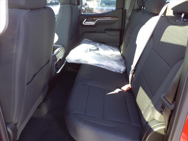 new 2025 GMC Sierra 1500 car, priced at $52,372