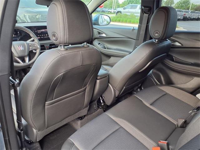 new 2025 Buick Encore GX car, priced at $25,387