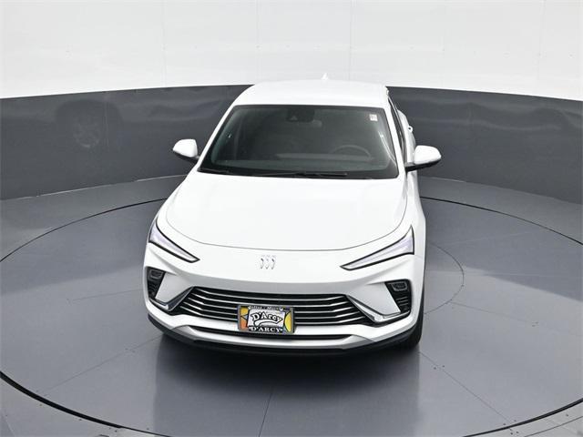 new 2025 Buick Envista car, priced at $25,808