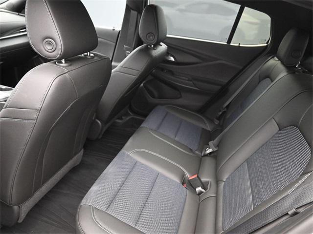 new 2025 Buick Envista car, priced at $25,808