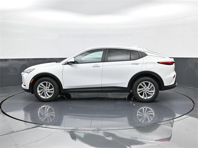 new 2025 Buick Envista car, priced at $25,808