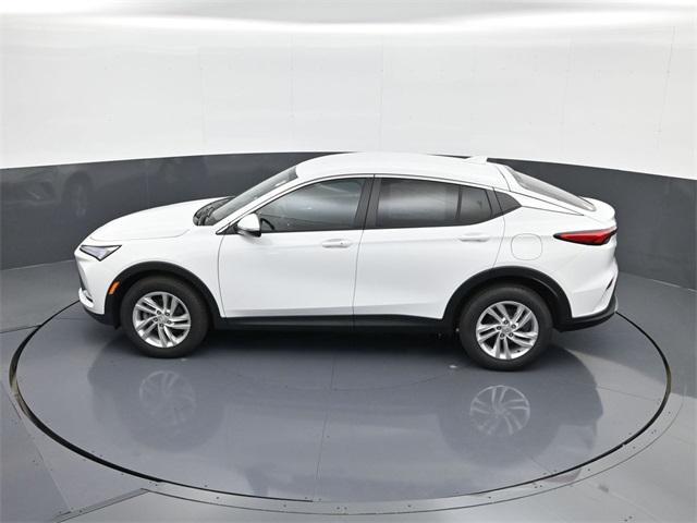 new 2025 Buick Envista car, priced at $25,808