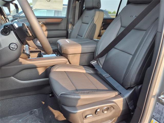 new 2025 GMC Yukon XL car, priced at $88,231