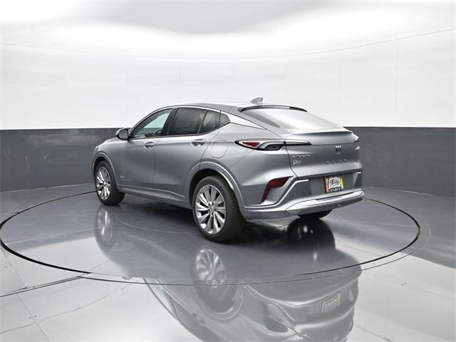 new 2025 Buick Envista car, priced at $30,500