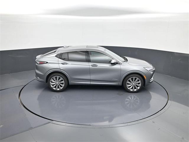 new 2025 Buick Envista car, priced at $30,500