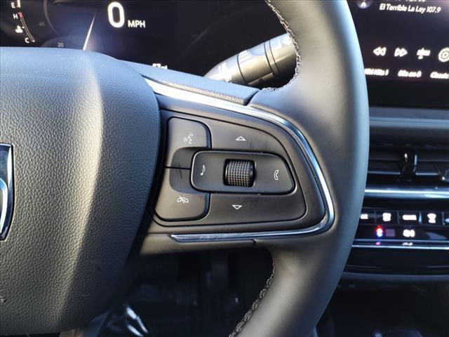 new 2025 Buick Envista car, priced at $30,500