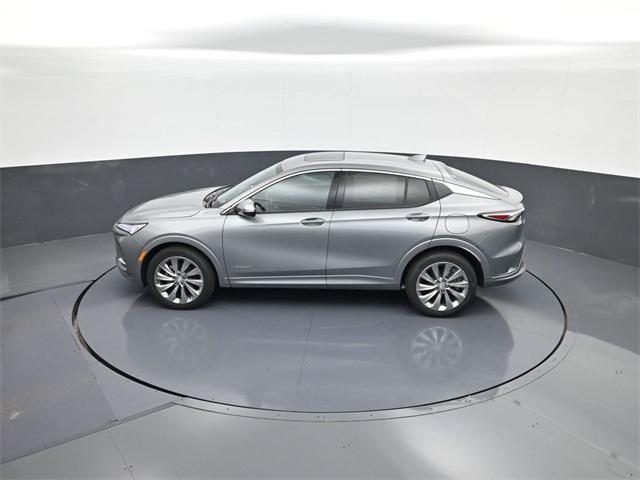 new 2025 Buick Envista car, priced at $30,500