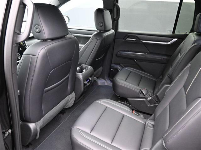 new 2025 GMC Acadia car, priced at $47,376