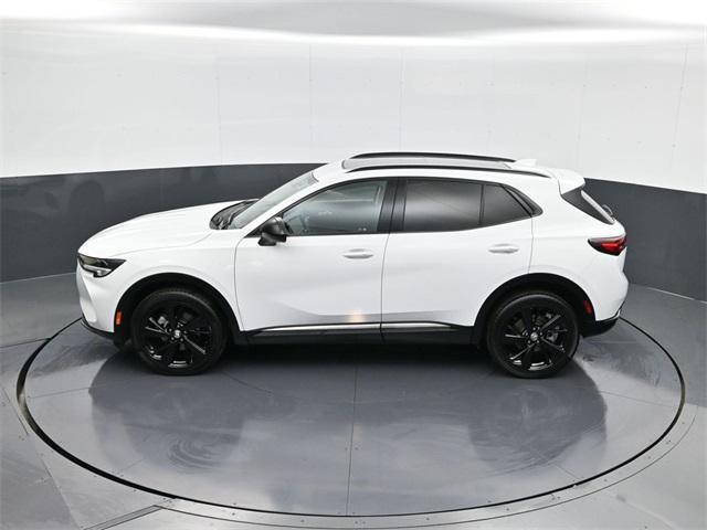 used 2022 Buick Envision car, priced at $27,500