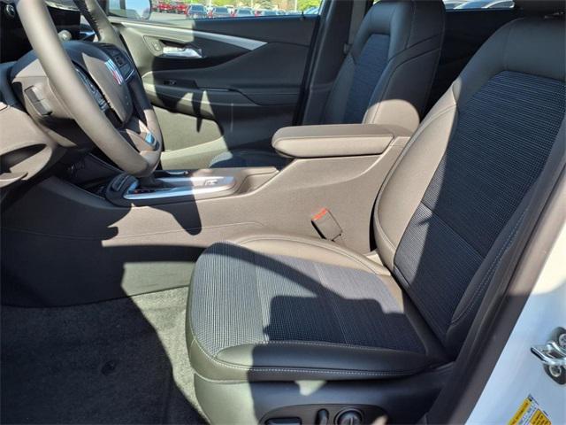 new 2025 Buick Envista car, priced at $26,407