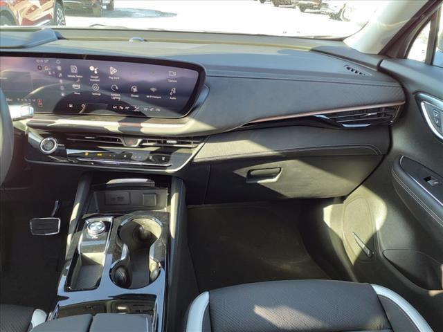 new 2025 Buick Envision car, priced at $40,847