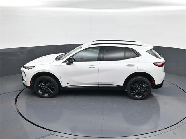 new 2025 Buick Envision car, priced at $37,556