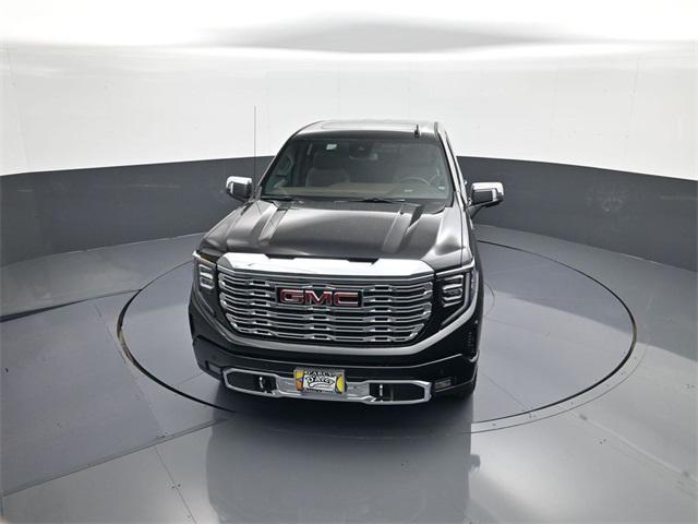 new 2025 GMC Sierra 1500 car, priced at $61,673