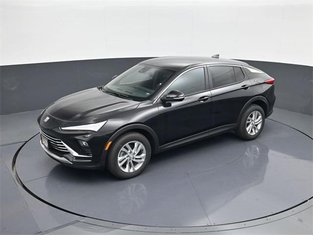 new 2025 Buick Envista car, priced at $24,876