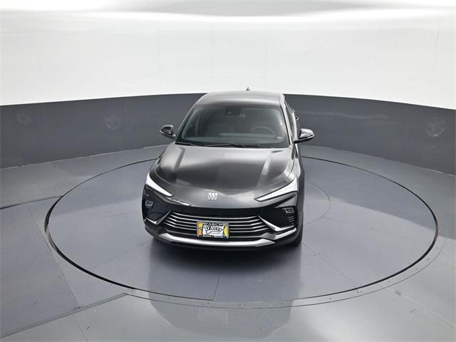 new 2025 Buick Envista car, priced at $26,858