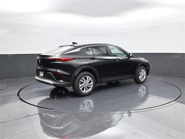 new 2025 Buick Envista car, priced at $26,858
