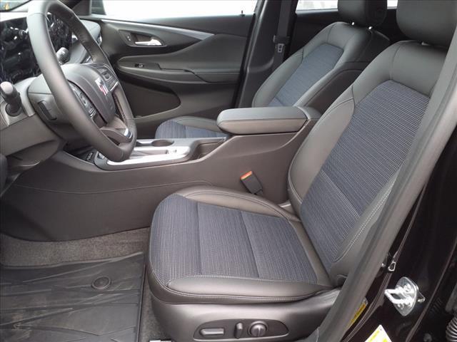 new 2025 Buick Envista car, priced at $26,858