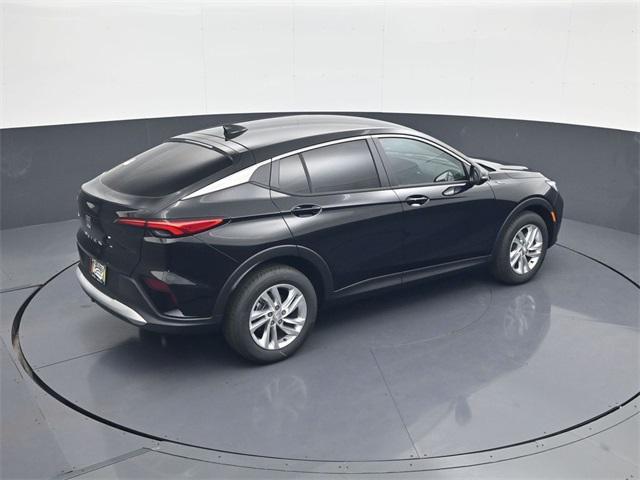 new 2025 Buick Envista car, priced at $25,031