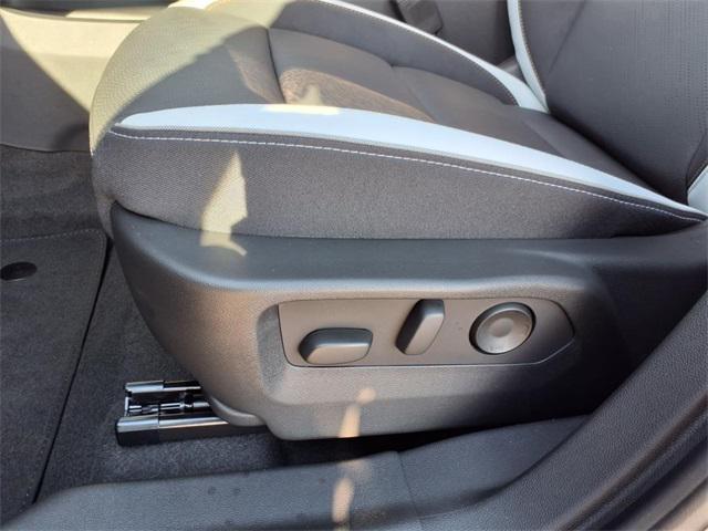 new 2025 Buick Envision car, priced at $39,073