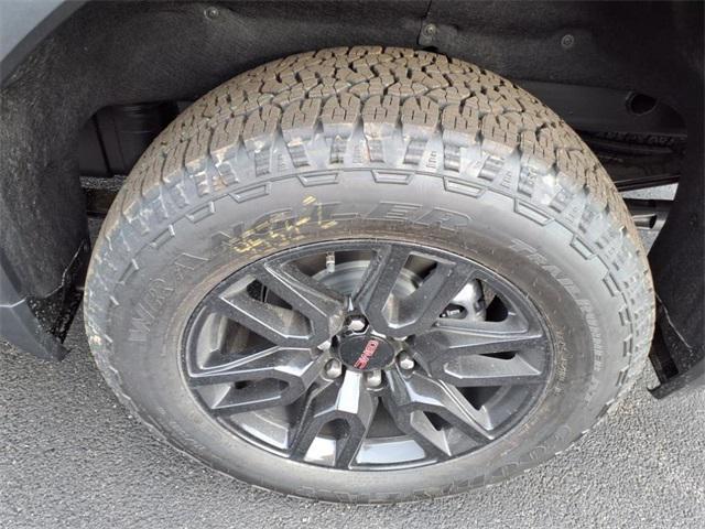 new 2025 GMC Sierra 1500 car, priced at $57,904