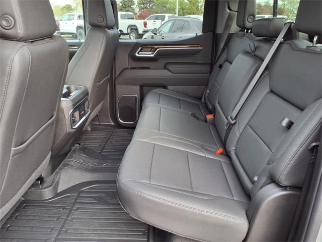 new 2025 GMC Sierra 1500 car, priced at $57,904