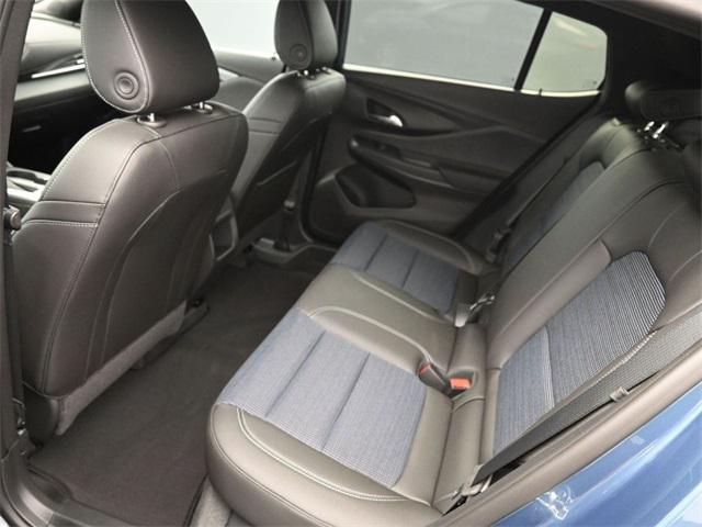 new 2025 Buick Envista car, priced at $26,798