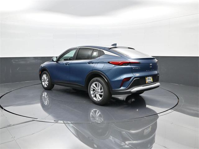 new 2025 Buick Envista car, priced at $26,798
