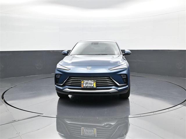 new 2025 Buick Envista car, priced at $26,798