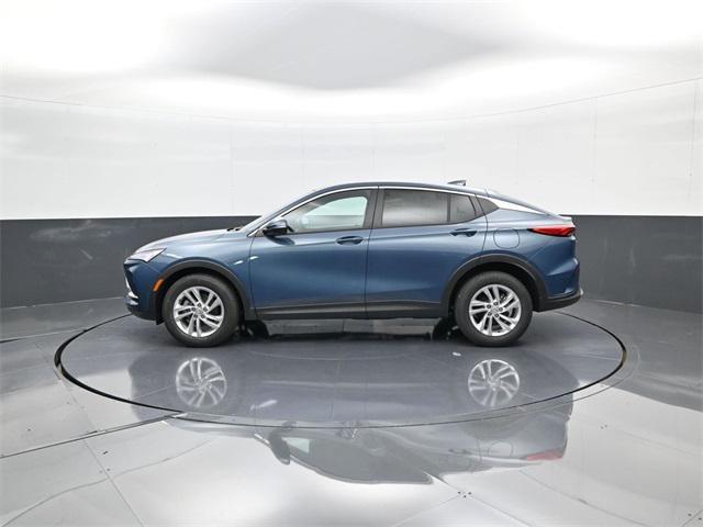 new 2025 Buick Envista car, priced at $26,561