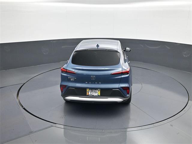 new 2025 Buick Envista car, priced at $26,561