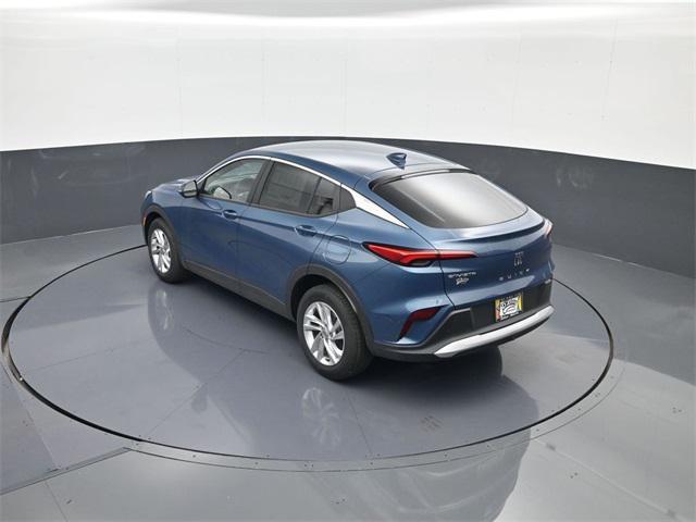 new 2025 Buick Envista car, priced at $26,561
