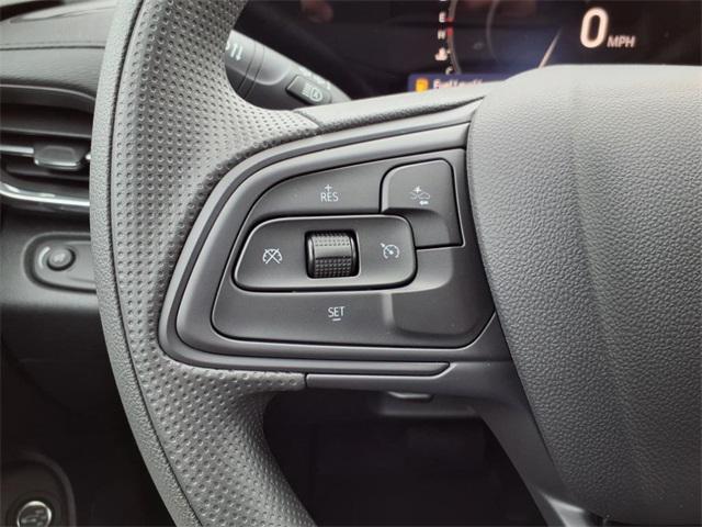 new 2025 Buick Envista car, priced at $25,251