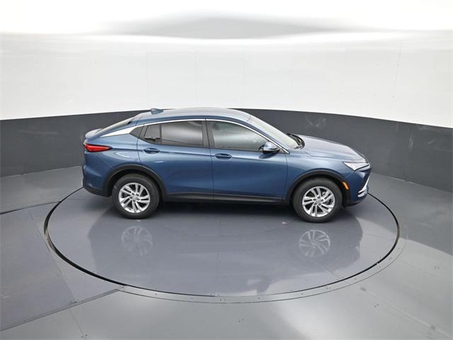 new 2025 Buick Envista car, priced at $26,858