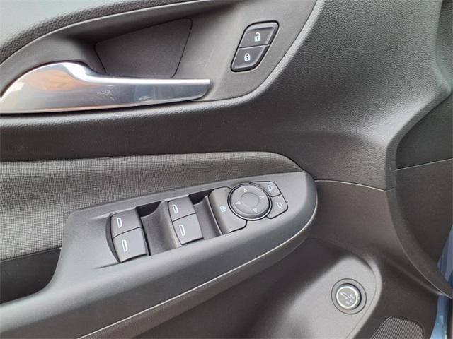new 2025 Buick Envista car, priced at $26,858