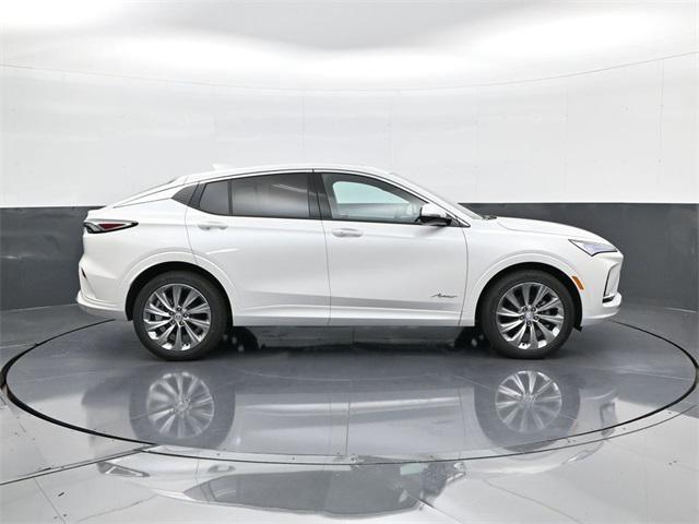 new 2025 Buick Envista car, priced at $30,254