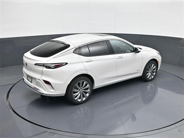 new 2025 Buick Envista car, priced at $30,254