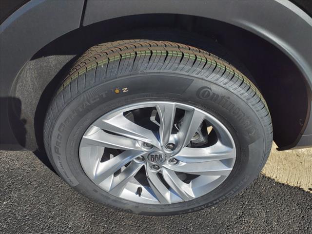 new 2025 Buick Envista car, priced at $26,561