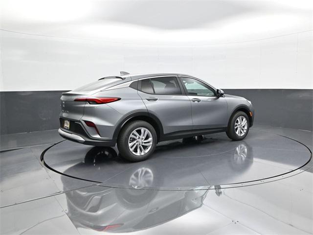new 2025 Buick Envista car, priced at $26,858