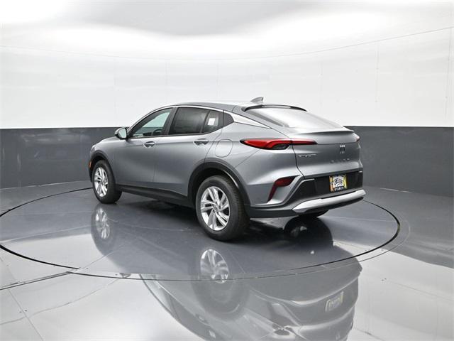 new 2025 Buick Envista car, priced at $26,858