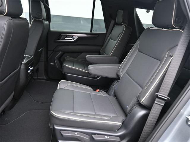 new 2025 GMC Yukon car, priced at $72,684