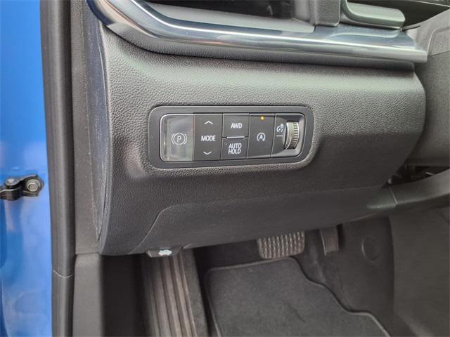 new 2025 GMC Terrain car, priced at $33,930