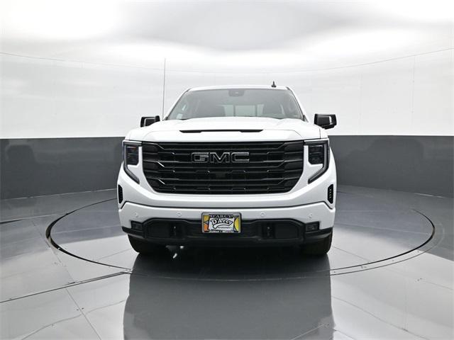 new 2025 GMC Sierra 1500 car, priced at $57,058