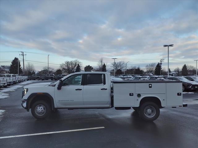 new 2025 GMC Sierra 3500 car, priced at $68,959