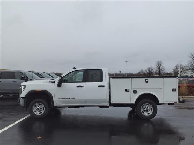 new 2025 GMC Sierra 2500 car, priced at $51,863