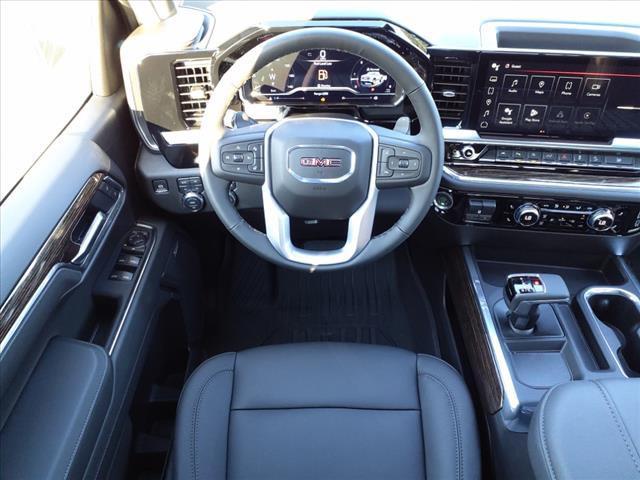 new 2025 GMC Sierra 1500 car, priced at $62,818