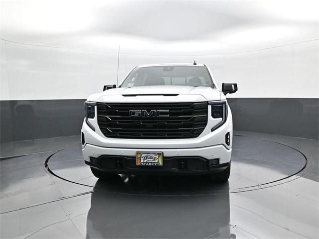 new 2025 GMC Sierra 1500 car, priced at $57,058