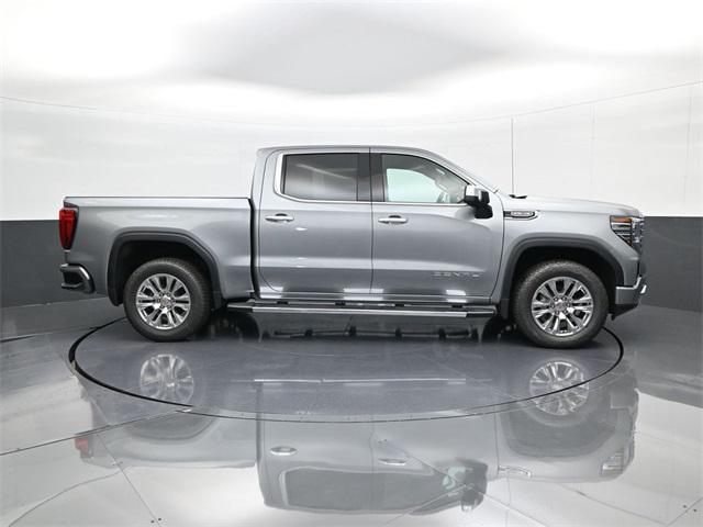 new 2025 GMC Sierra 1500 car, priced at $62,807